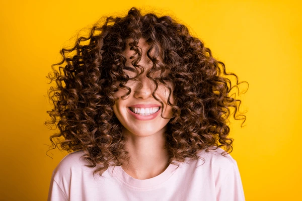 Curling (Shoulder length)
